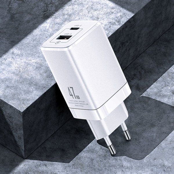 Зарядное устройство сетевое Usams US-CC137 T41 47W GaN PD + QC Mini